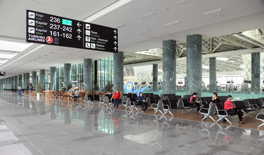 İzmir Adnan Menderes Flughafen